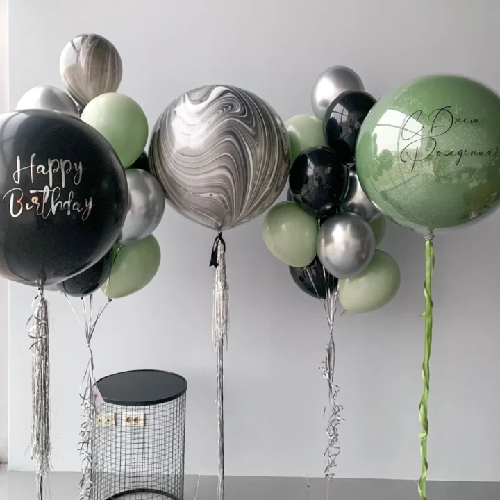 композиция из шаров с гигантом эвкалипт агат чёрный
